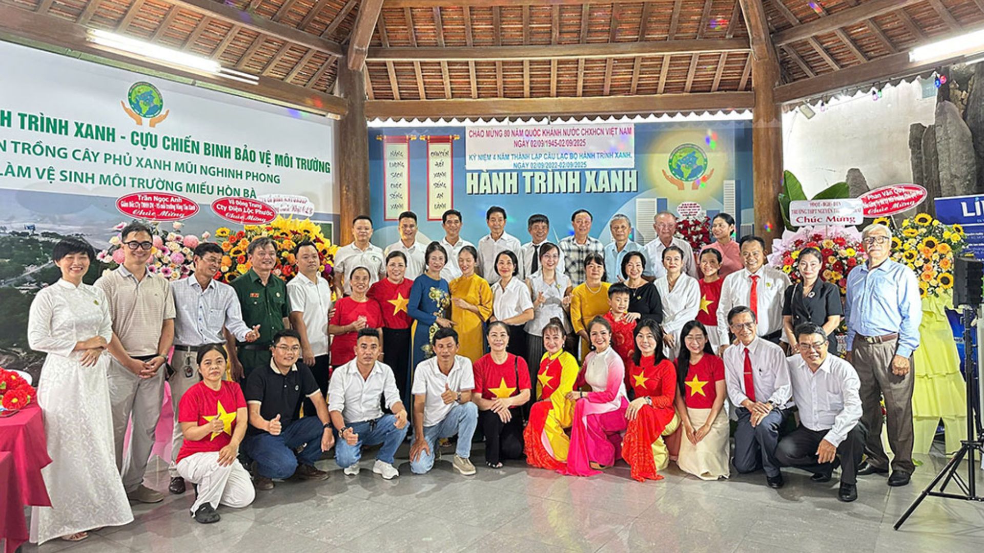Cam kết vì cộng đồng